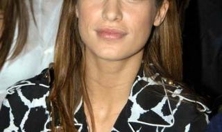 伊莉莎贝塔卡娜丽斯